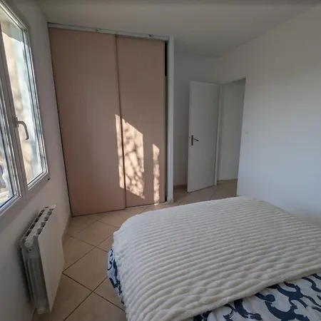 Spacious Near The Sea And Clemenceau סן-ונסן-סור-ז'אר
